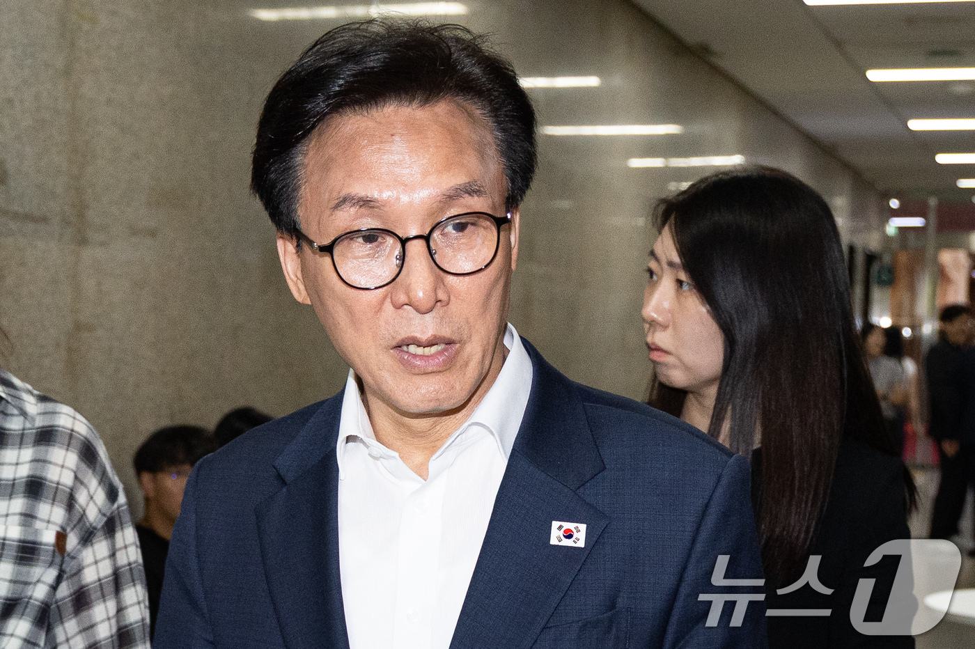 (서울=뉴스1) 유승관 기자 = 김민석 더불어민주당 대표가 26일 서울 여의도 국회에서 열린 비공개 당무위원회에 참석하고 있다. 2026.8.26/뉴스1