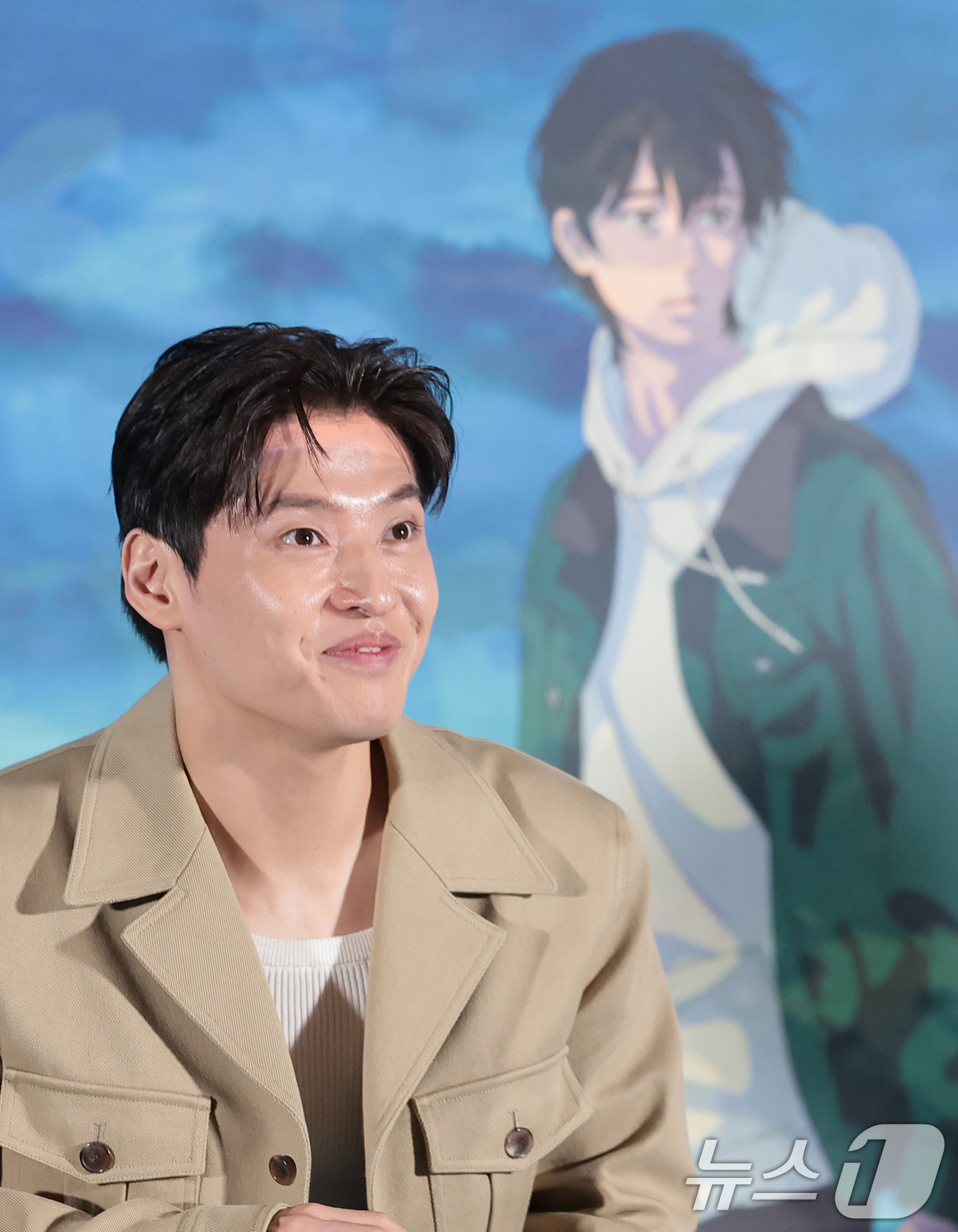 (서울=뉴스1) 권현진 기자 = 배우 강하늘이 26일 서울 용산구 CGV용산아이파크몰에서 열린 영화 '아가미' 언론시사회에 참석해 미소를 짓고 있다.‘아가미’는 깊은 물속에 던져진 …