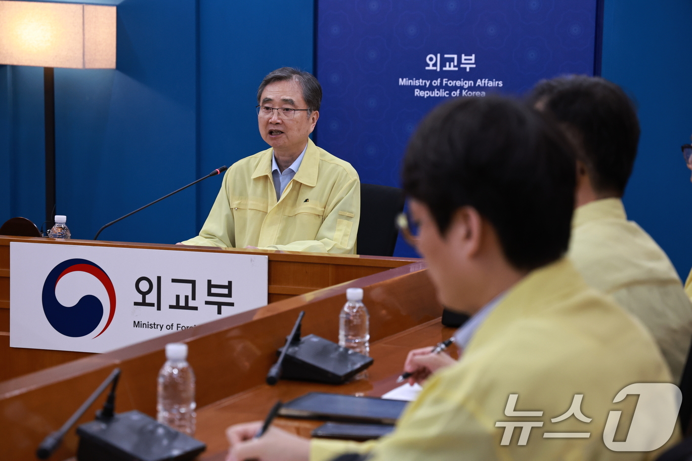 (서울=뉴스1) 구윤성 기자 = 조현 외교부 장관이 26일 서울 종로구 외교부 청사에서 네팔 홍수 관련 재외국민보호대책본부회의를 주재하고 있다.  2026.8.26/뉴스1