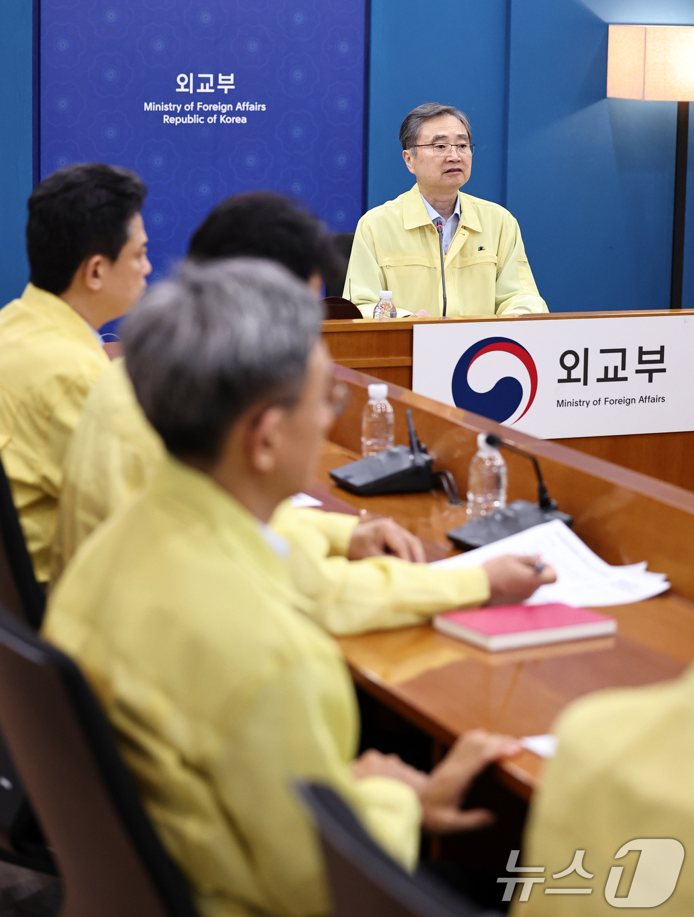 (서울=뉴스1) 구윤성 기자 = 조현 외교부 장관이 26일 서울 종로구 외교부 청사에서 네팔 홍수 우리 국민 실종 관련 재외국민보호대책본부회의를 주재하고 있다. 2026.8.26/ …