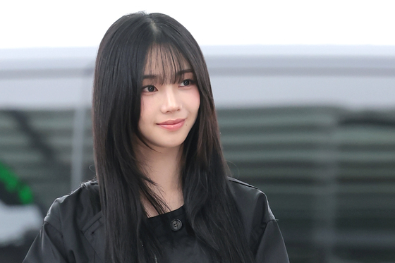 카리나, 앞머리 내리고 여신 미모 폭발