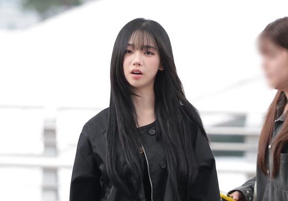 출국하는 카리나