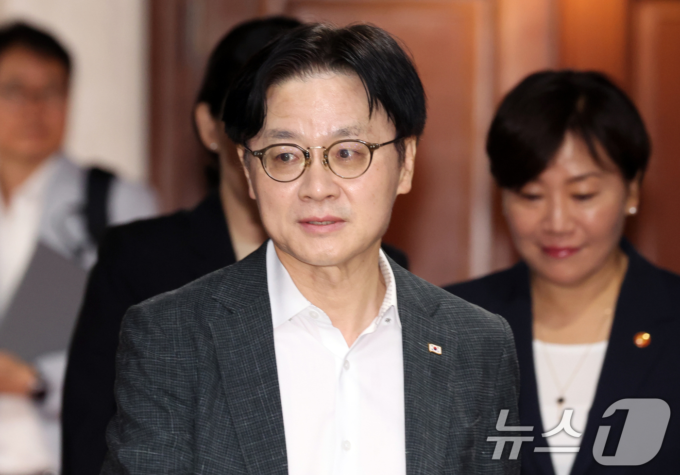 (서울=뉴스1) 김명섭 기자 = 김정관 산업통상부 장관이 27일 서울 종로구 세종대로 정부서울청사에서 열린 제273차 대외경제장관회의에 참석하고 있다. 이날 참석자들은 CPTPP …