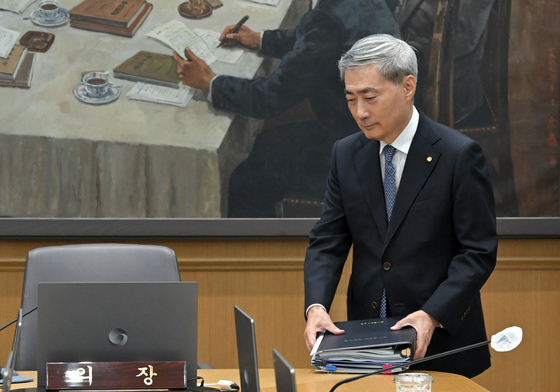 [속보] 신현송 "백투백 인상에도 국채금리 하락…시장, 긍정적 반응"