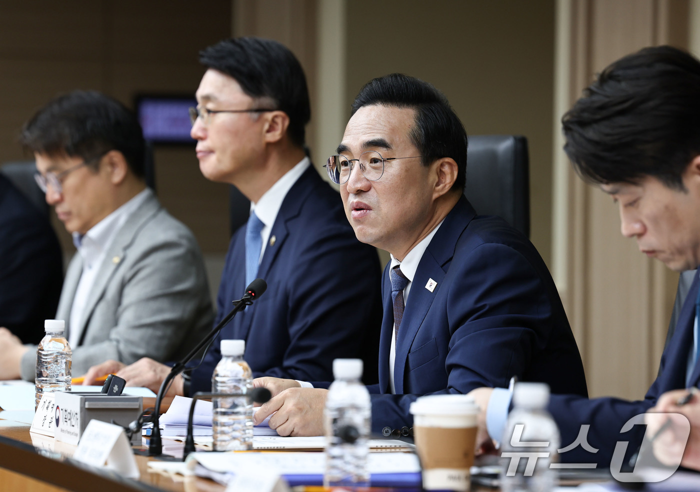 (서울=뉴스1) 이종수 기자 = 박홍근 기획예산처 장관이 27일 오전 서울 중구 예금보험공사에서 열린 제2차 재정운용전략협의회에서 모두발언을 하고 있다. 2026.8.27/뉴스1