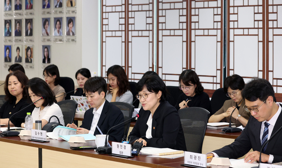 원민경 장관, 젠더폭력 양형기준 포럼