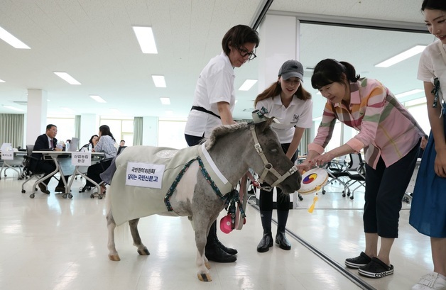 달리는 국민신문고, 윌리테라피와 편안한 고충 상담