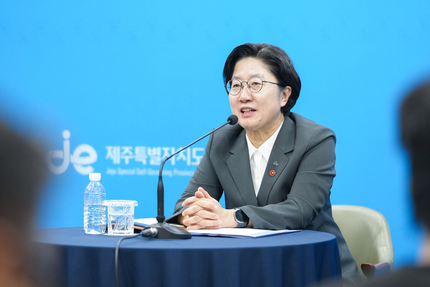 고의숙 제주도교육감 "임기 안에 정무부교육감 임명 않겠다"
