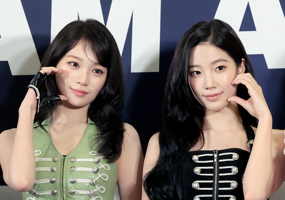 김채원·카즈하, 예쁜애 옆에 예쁜애