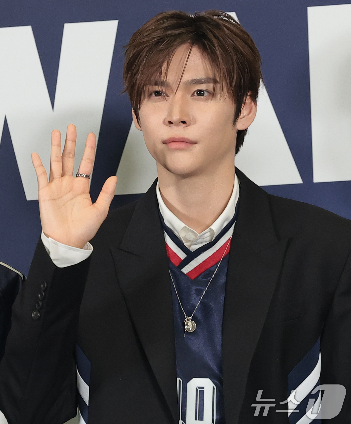 (고양=뉴스1) 권현진 기자 = 그룹 라이즈 은석이 27일 경기도 고양시 일산서구 킨텍스에서 열린 ‘2026 케이 월드 드림 어워즈(2026 KWDA)’ 시상식에서 포즈를 취하고 …