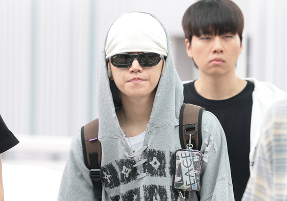 출국하는 리우