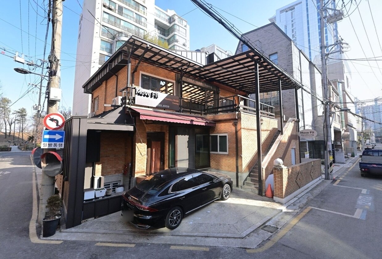 본문 이미지 - 나연이 매입한 서울 강남구 청담동 건물. 네이버지도