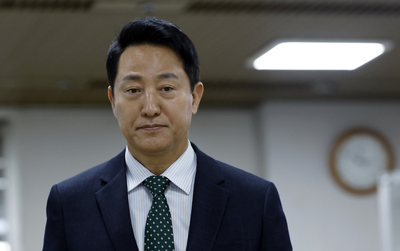 법정 향하는 오세훈 시장