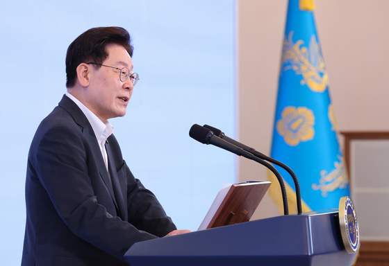 靑 '87년 이후' 초유의 대법관 재제청 요구…조희대와 신경전 반복되나