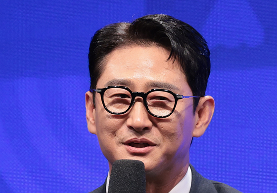 인사말 하는 박용택 해설위원