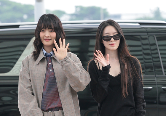 민니·슈화, 사랑스럽게