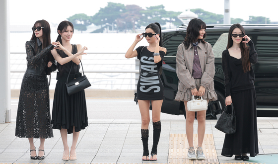 출국하는 아이들