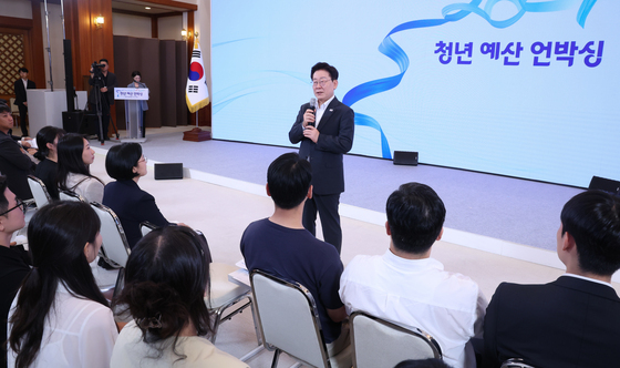 내년 지방 국립대 신입생 등록금 '0원'…대학생 6만명 '첫 경력' 지원