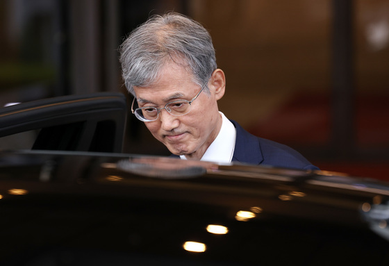 조희대 대법원장 “심려 끼쳐 국민께 죄송"