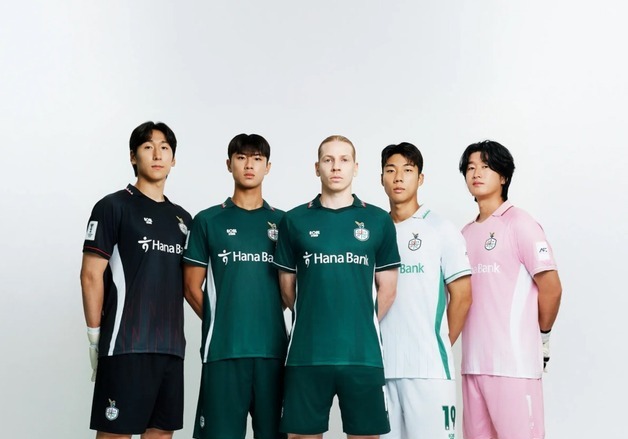 K리그 대전, ACLE 신규 유니폼 공개…9월 1일부터 판매
