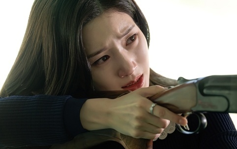 정채연 '재벌X형사2' 특별출연… 父 허성태 향해 총 겨눴다