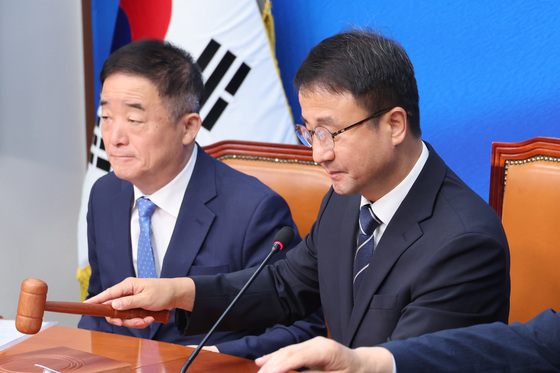 최고위원회의 속개하는 한병도