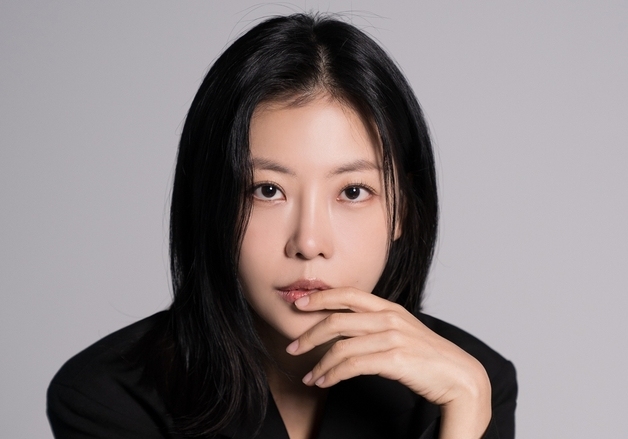 서예화, 송중기·김지원 소속사로…하이지음 전속계약