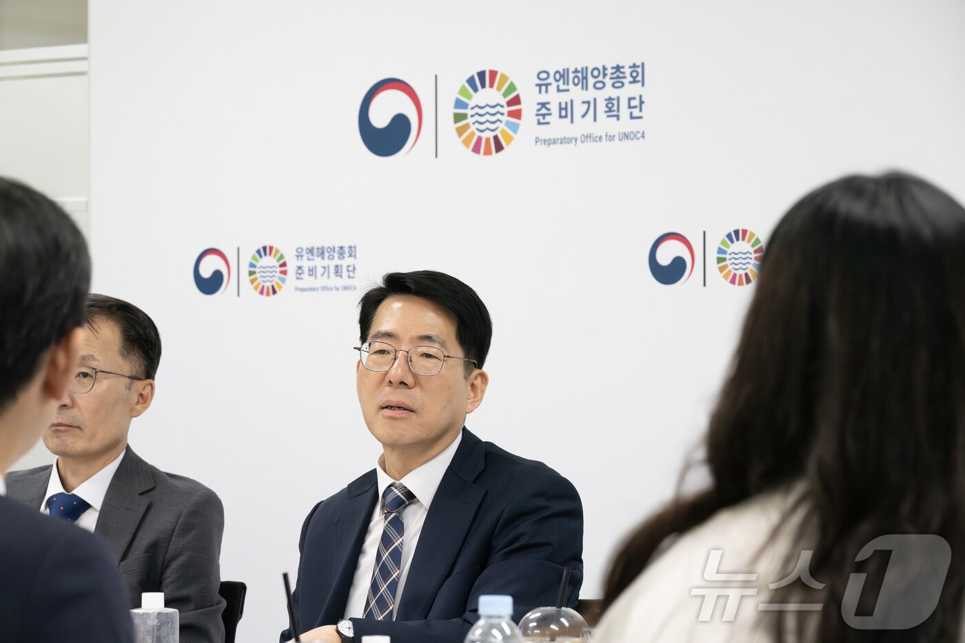 본문 이미지 - 해양수산부는 2028년 6월 우리나라에서 열리는 제4차 UN 해양총회의 성공적인 개최를 위해 범부처 합동 준비기획단을 출범하고, 3일 이를 기념하는 현판식을 열었다고 밝혔다. 황종우 해양수산부 장관이 유엔해양총회 준비기획단 출범 기념 현판식에서 발언하고 있다. (해양수산부 제공, 재판매 및 DB 금지) 2026.8.3 ⓒ 뉴스1 김범수 수습기자