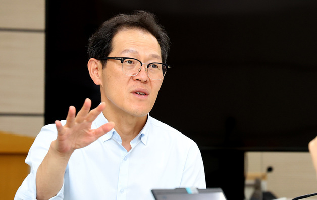 의료 AI, 연구실 넘어 진료 현장으로…정부 실증 사업 점검