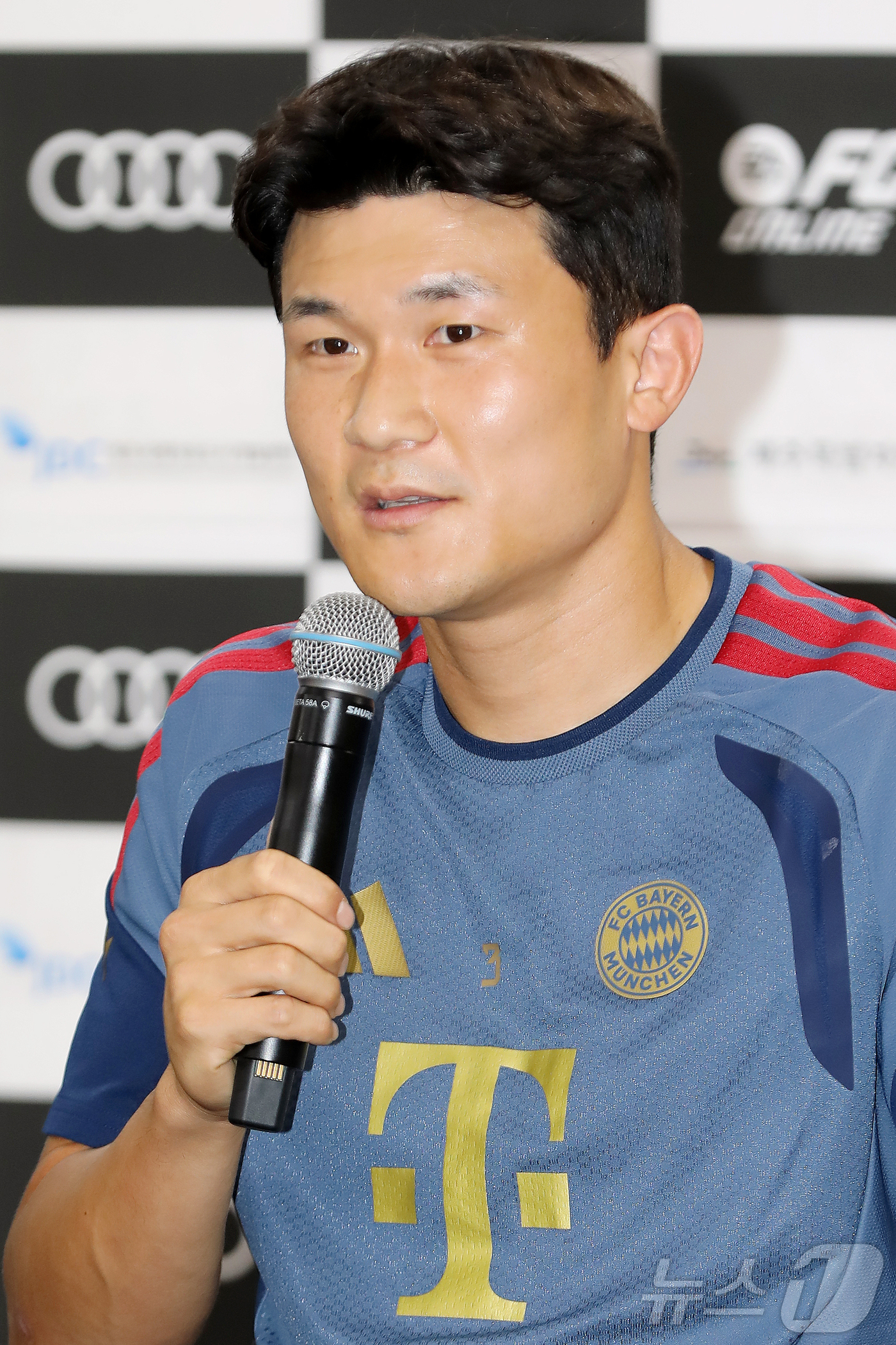 (서귀포=뉴스1) 오미란 기자 = FC 바이에른 뮌헨 김민재가 3일 오후 제주 서귀포시 법환동 제주월드컵경기장에서 열린 '아우디 풋볼 서밋 2026 제주SK FC vs FC 바이에 …
