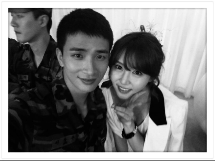 본문 이미지 - 이용주(왼쪽)와 정시연 / 사진출처=정시연 SNS
