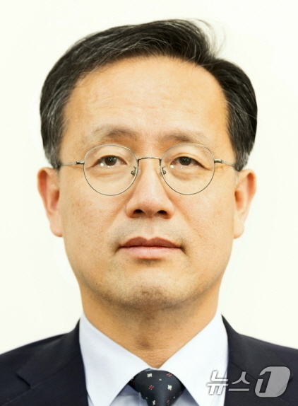 (서울=뉴스1) 이재명 기자 = 이재명 대통령은 30일 부총리 겸 재정경제부 장관 후보자에 이형일 재경부 1차관을 지명했다. (청와대 제공. 재판매 및 DB 금지) 2026.8.3 …