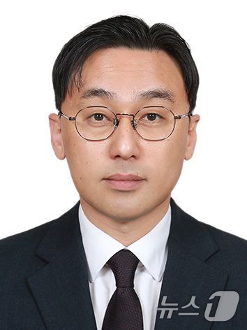 (서울=뉴스1) 이재명 기자 = 이재명 대통령은 30일 대통령비서실 메가프로젝트 보좌관에 이원주 기후에너지환경부 에너지전환정책실장을 임명했다. (청와대 제공. 재판매 및 DB 금지 …