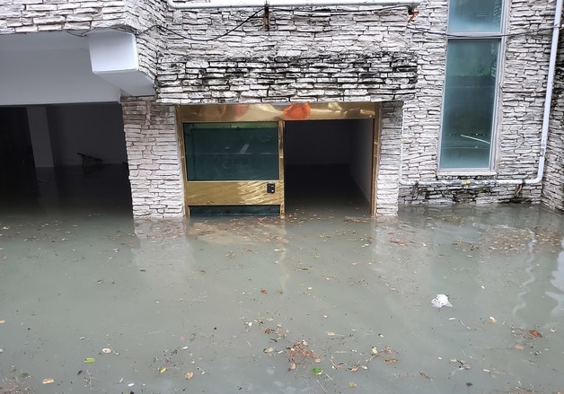 울산 동구 시간당 81.5㎜ 물폭탄…빌라·마트 침수 신고 19건