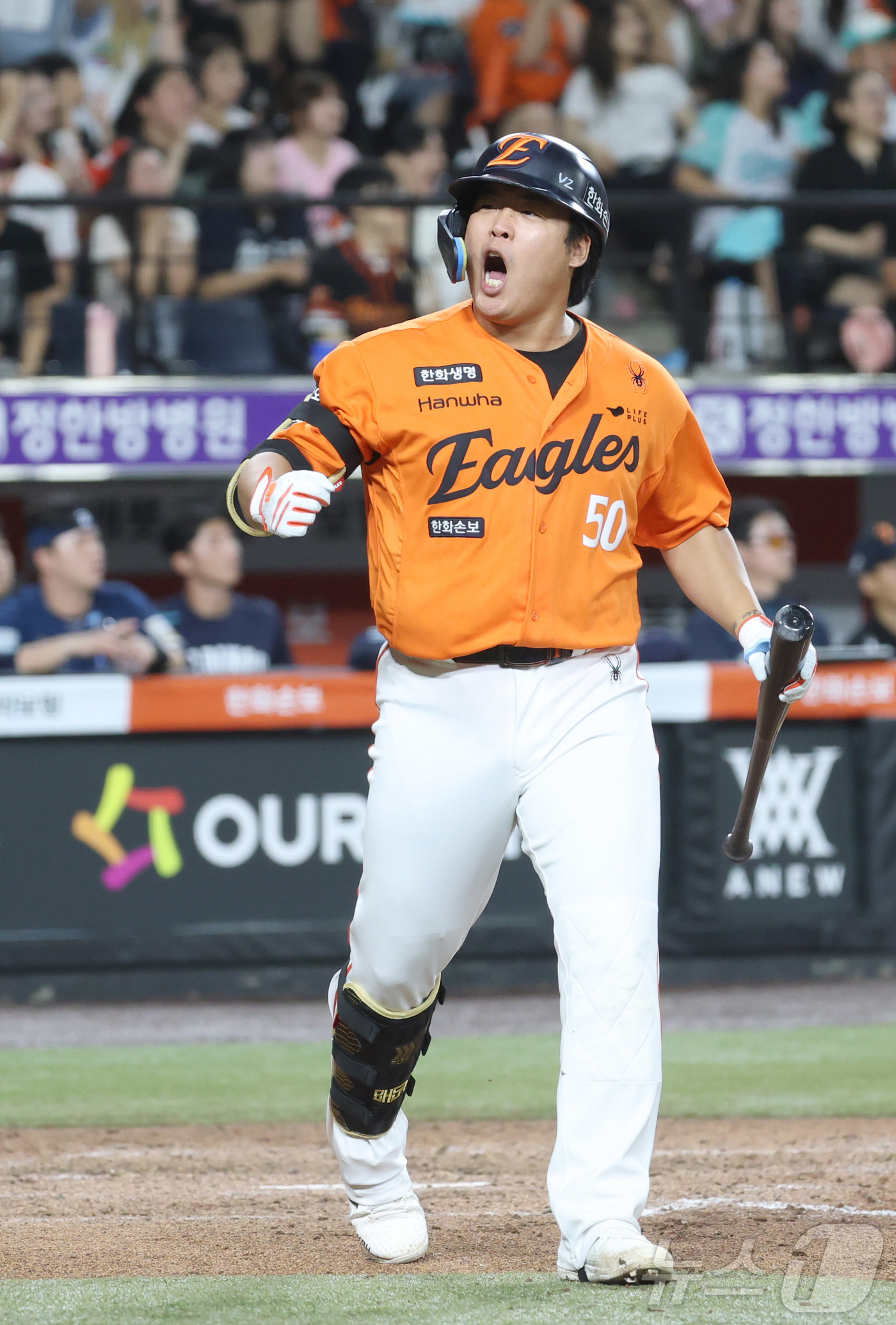 (대전=뉴스1) 김기남 기자 = 30일 대전 한화생명볼파크에서 열린 2026 신한 SOL KBO리그 NC 다이노스와 한화 이글스의 경기에서 5회말 한화 강백호가 역전 3점 홈런을 …