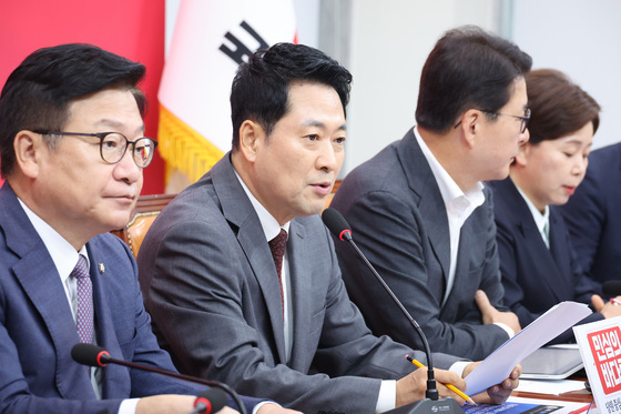 野 "민심 역주행 개각…李대통령 재판 취소에 올인하겠단 것"(종합)