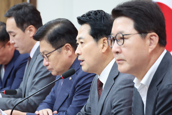 발언하는 장동혁 국민의힘 대표