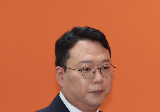 기자간담회 입장하는 천하람 권한대행