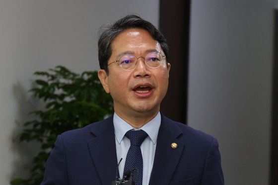 김승원 법무장관 후보자 "새 형사사법 체계 안착이 가장 시급한 소명"