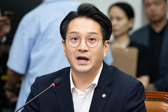 전용기 "'물 흐렸던' 대법원, 지방 이전 위한 법원조직법 신속 처리돼야"