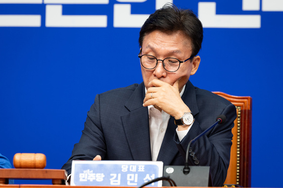 김민석 "조희대 부친상, 예우 갖춰야…曺 직접 거명 자제하라"