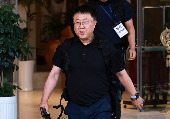 집결지 이동하는 조현문 구조본부장