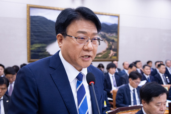 결산 제안설명하는 장인식 해경청장 직무대행