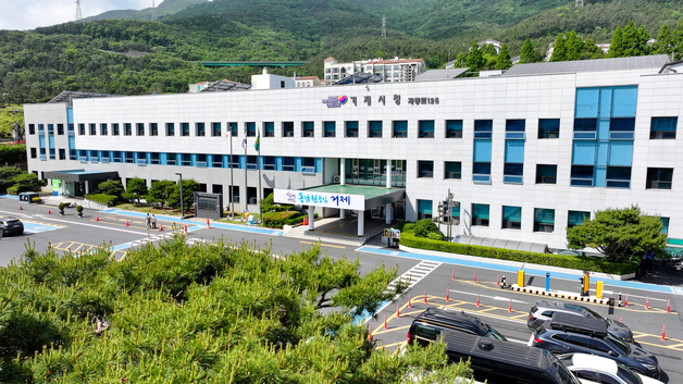 거제시, 불법 주정차 단속·공영주차장 유료 운영 재개