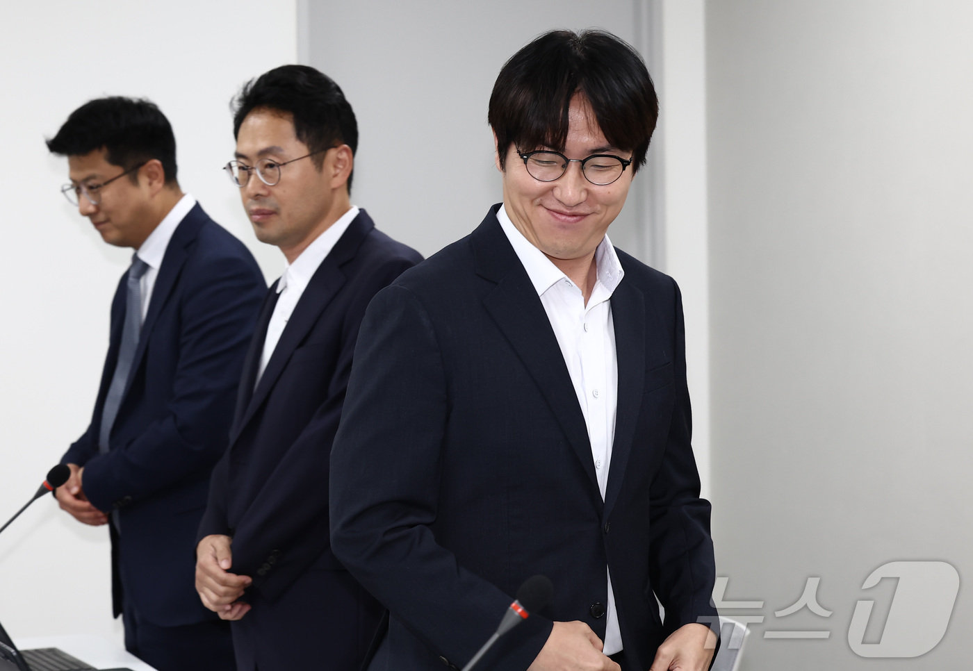 (서울=뉴스1) 김민지 기자 = 하정우 국가인공지능전략위원회 신임 상근부위원장이 31일 서울 중구 국가인공지능전략위원회에서 열린 취임 인사 및 기자간담회에 참석하고 있다. 2026 …