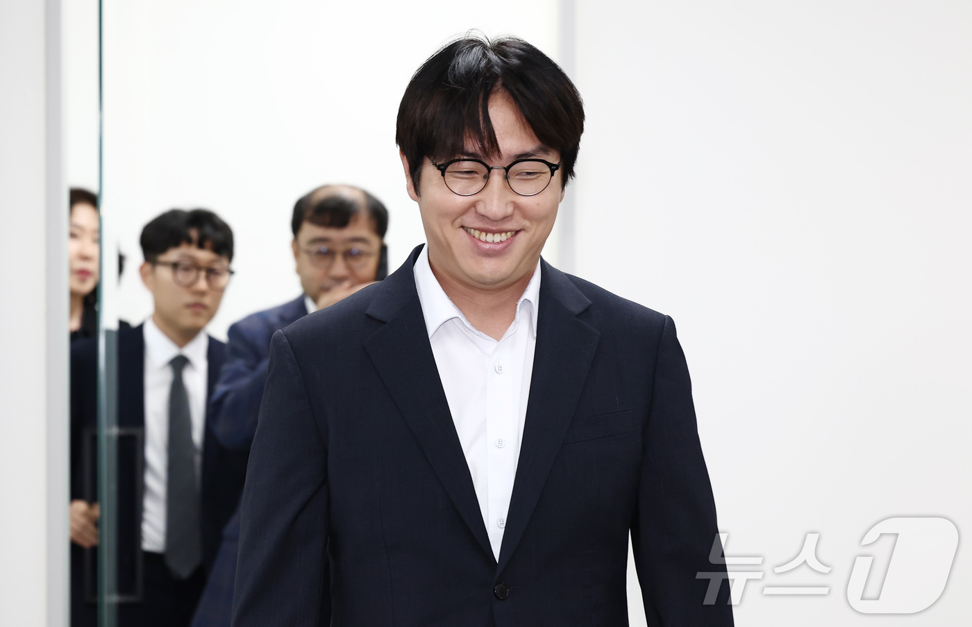 (서울=뉴스1) 김민지 기자 = 하정우 국가인공지능전략위원회 신임 상근부위원장이 31일 서울 중구 국가인공지능전략위원회에서 열린 취임 인사 및 기자간담회에 참석하고 있다. 2026 …