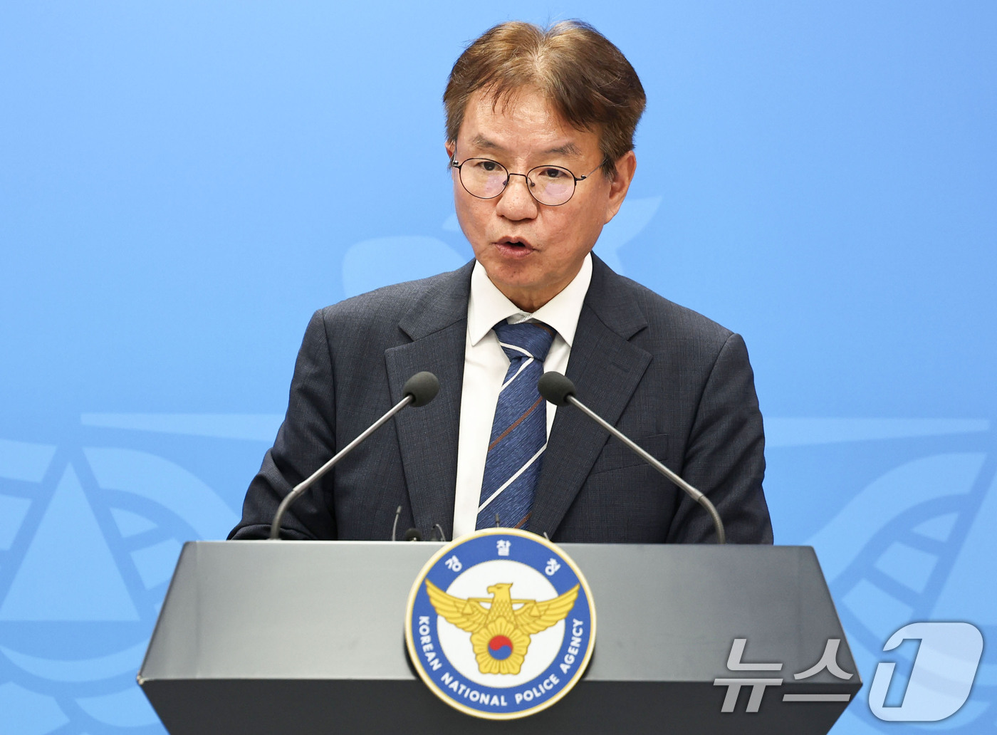 (서울=뉴스1) 이종수 기자 = 김남준 경찰수사개혁위원장이 31일 서울 서대문구 경찰청에서 열린 경찰수사개혁위원회 범죄피해자 보호를 위한 1차 권고안 발표에서 발언하고 있다. 20 …