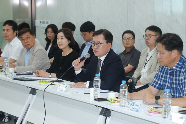 농진청, '미생물 농자재' 수출 확대…산업계와 소통 강화