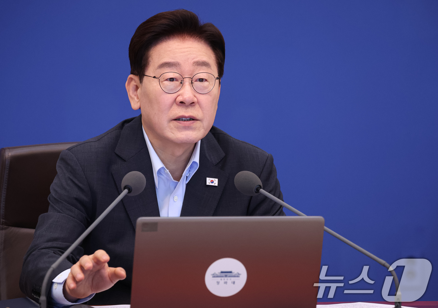 (서울=뉴스1) 이재명 기자 = 이재명 대통령이 4일 청와대에서 열린 국무회의에서 발언을 하고 있다. (청와대통신사진기자단) 2026.8.4/뉴스1