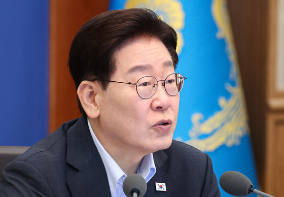 李대통령 "폭염 국가 재난사태로 보고 국민 삶 보호에 총력"